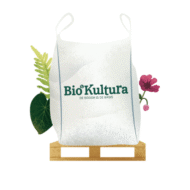 Foto van een bigbag Mestcompost van Bio-Kultura verkrijgbaar bij DeDuurzameTuin.nl