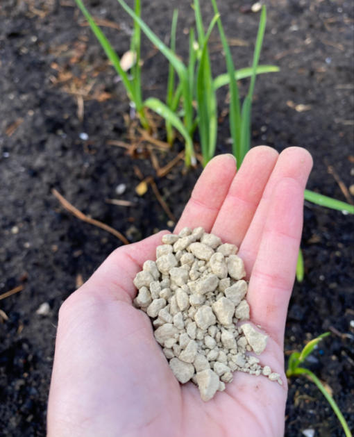 Kleimineralen BioMineral verkrijgbaar bij DeDuurzameTuin.nl